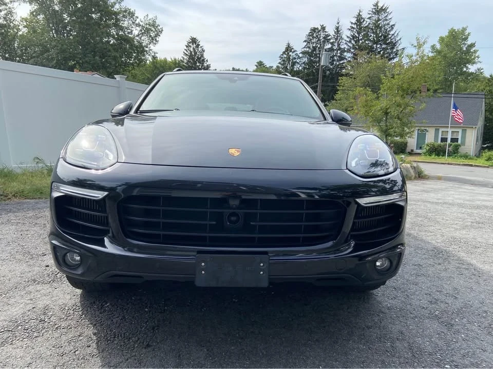 2017 Porsche 958 Cayenne - Image 2 of 15