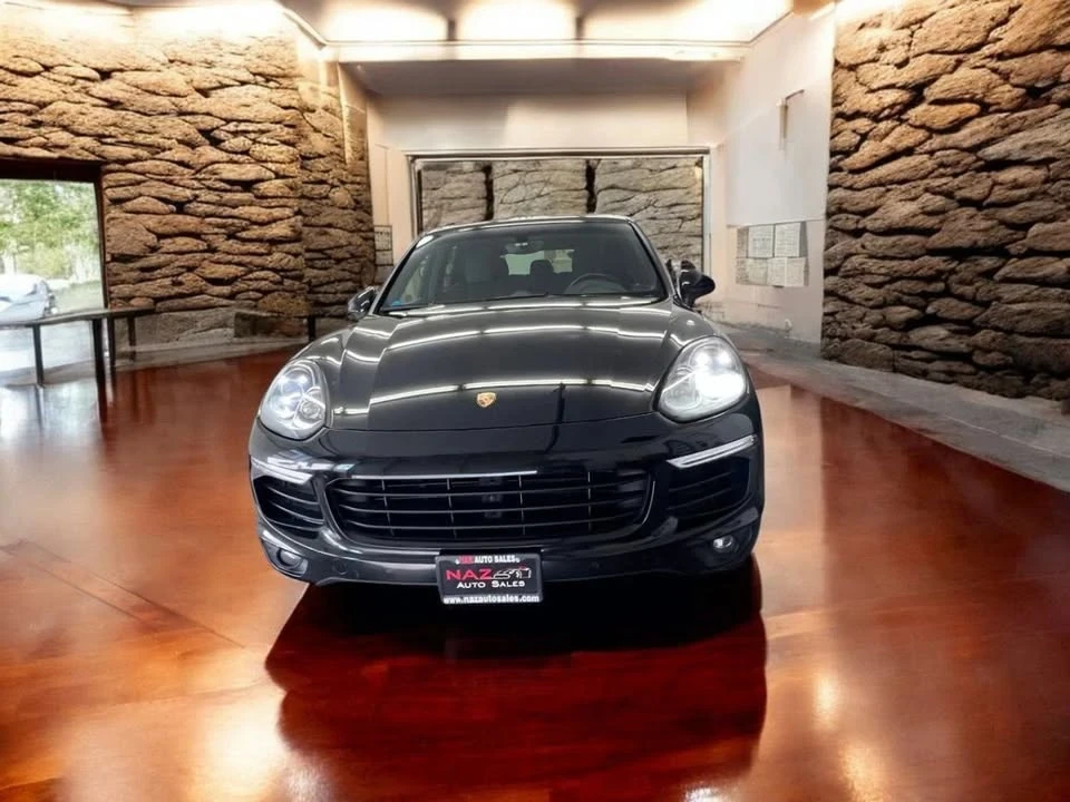 2017 Porsche 958 Cayenne - Image 2 of 20