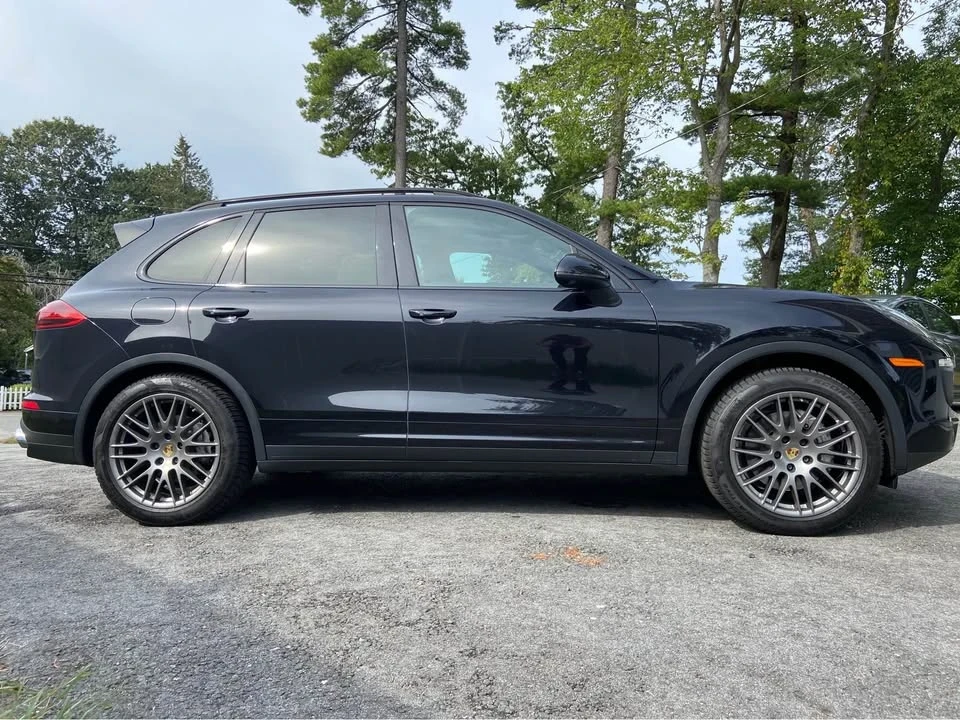 2017 Porsche 958 Cayenne - Image 4 of 15