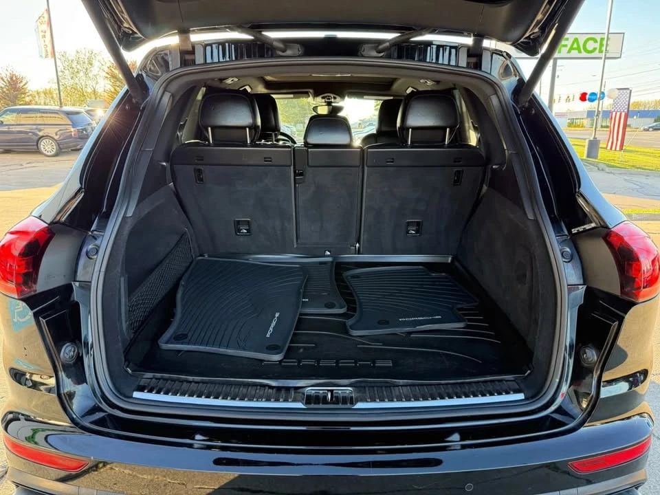 2017 Porsche 958 Cayenne - Image 5 of 19
