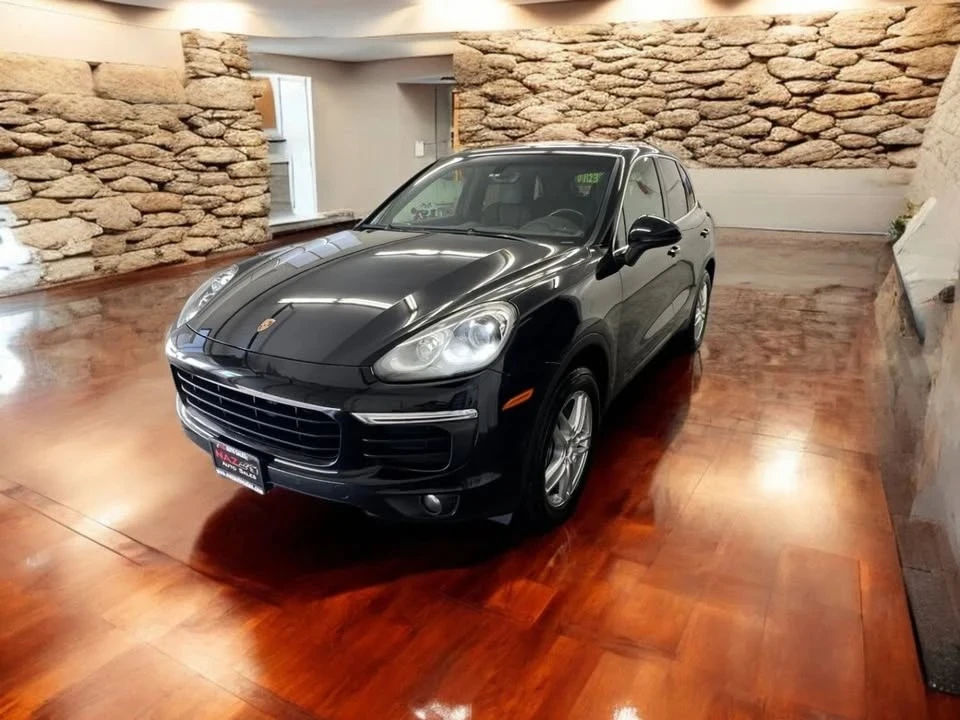 2017 Porsche 958 Cayenne - Image 3 of 20