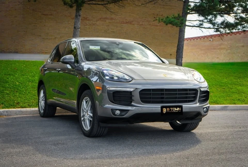 2017 Porsche 958 Cayenne - Image 3 of 19