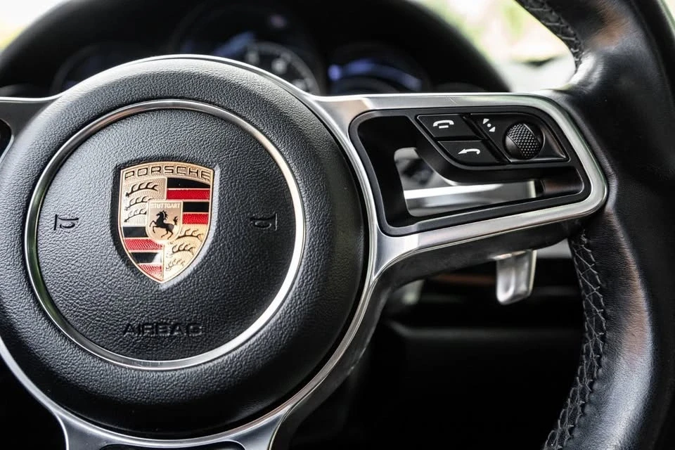 2017 Porsche 958 Cayenne - Image 12 of 19