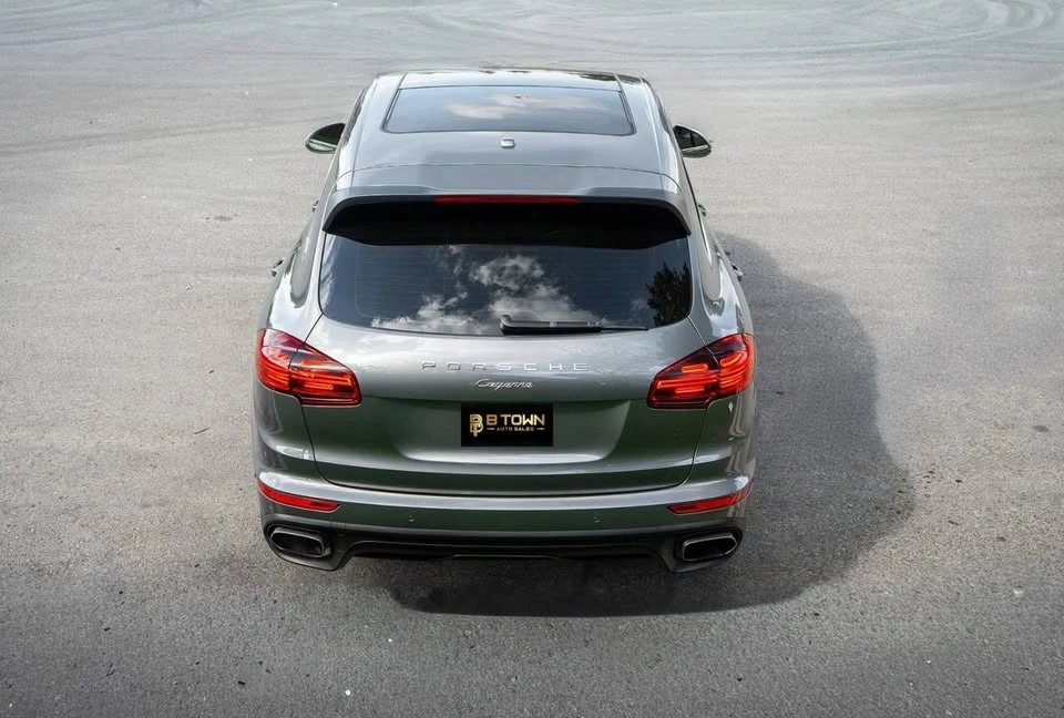 2017 Porsche 958 Cayenne - Image 6 of 19