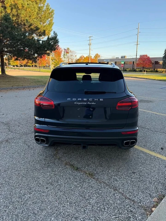 2017 Porsche 958 Cayenne - Image 3 of 20