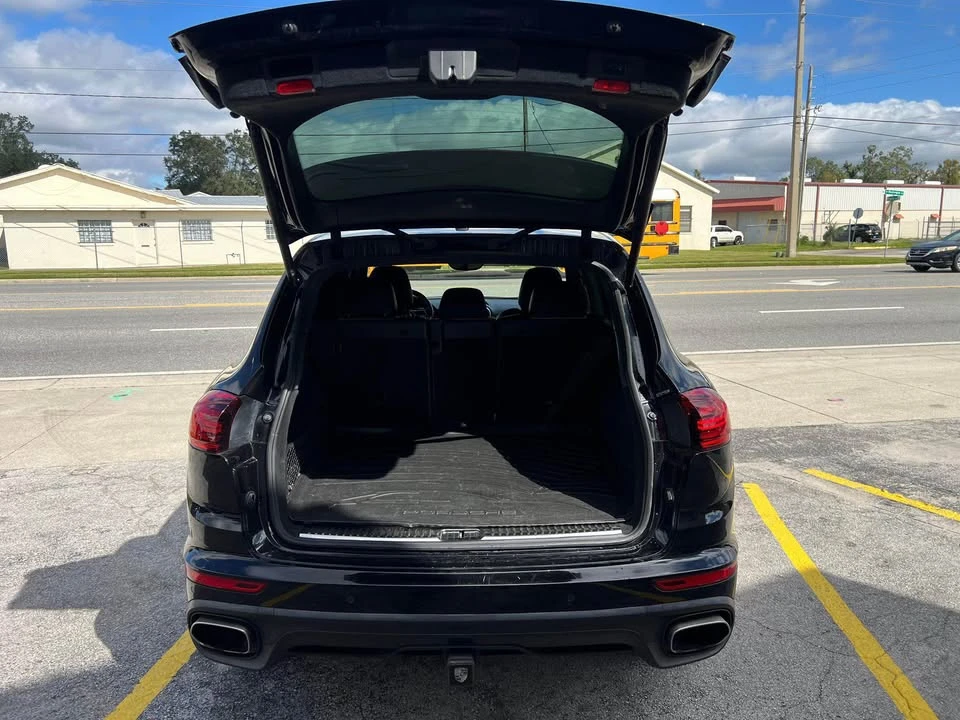 2017 Porsche 958 Cayenne - Image 14 of 14