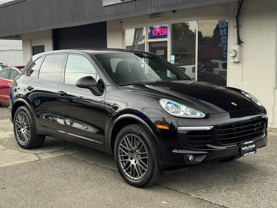 2017 Porsche 958 Cayenne - Image 6 of 20