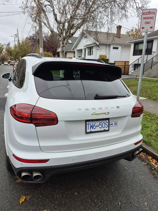 2017 Porsche 958 Cayenne - Image 4 of 4