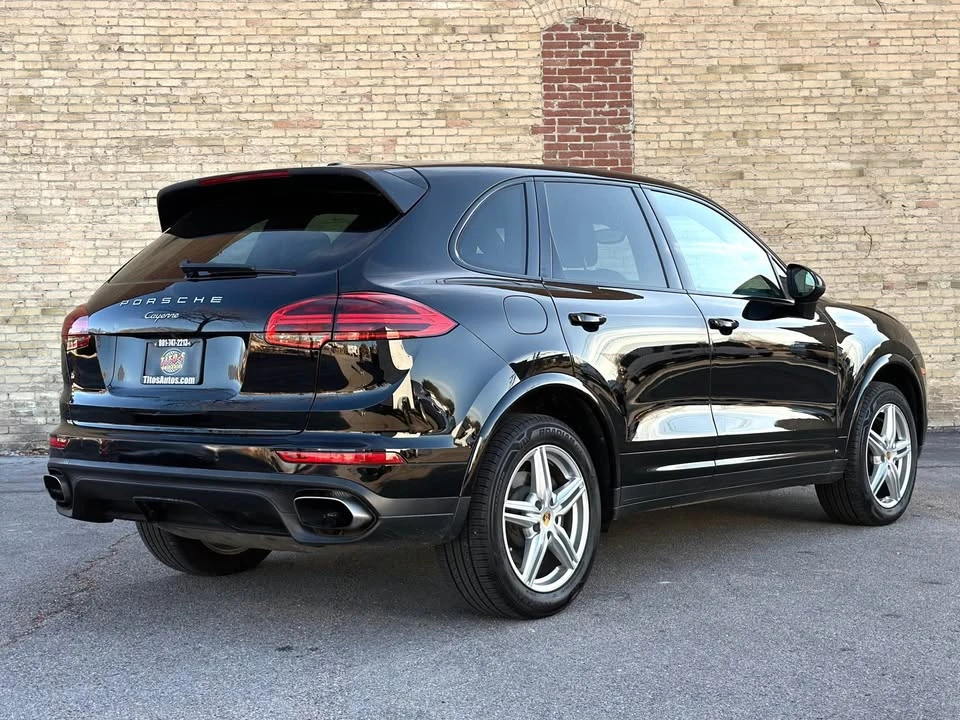 2017 Porsche 958 Cayenne - Image 12 of 15