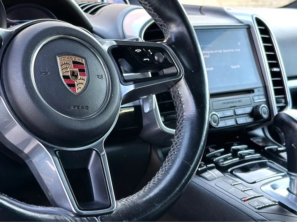 2017 Porsche 958 Cayenne - Image 10 of 15