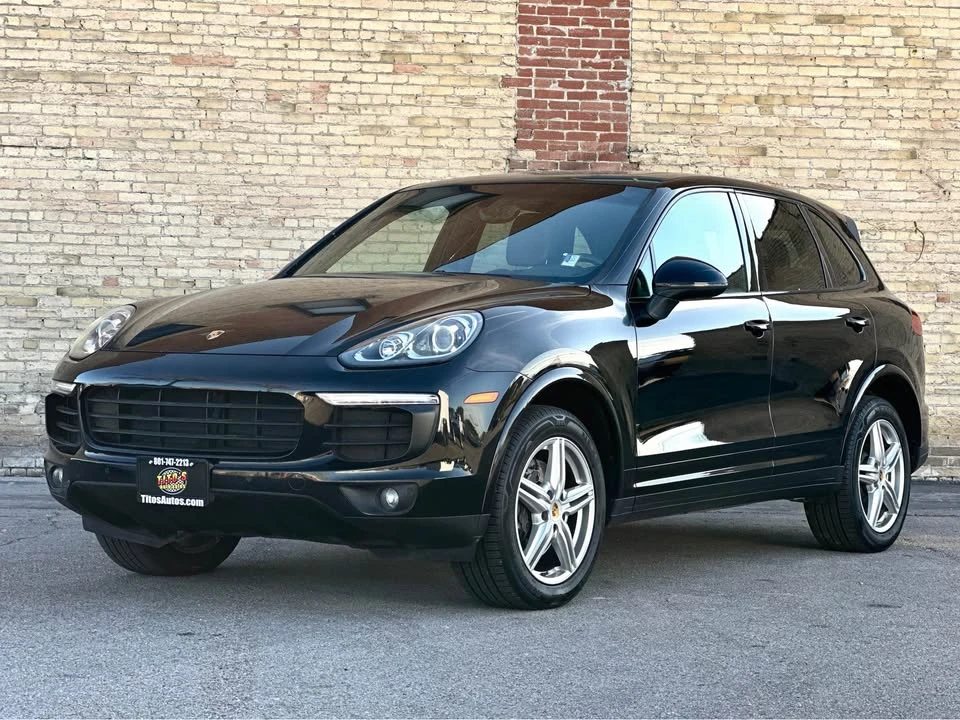 2017 Porsche 958 Cayenne - Image 9 of 15
