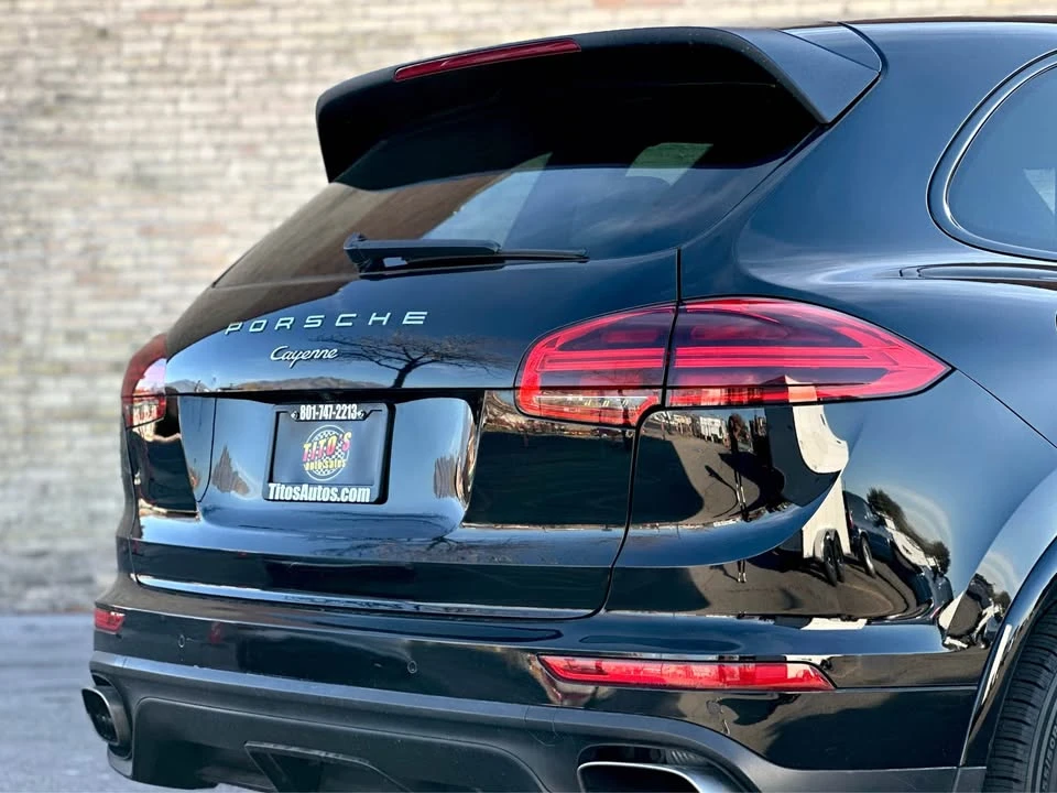 2017 Porsche 958 Cayenne - Image 14 of 15