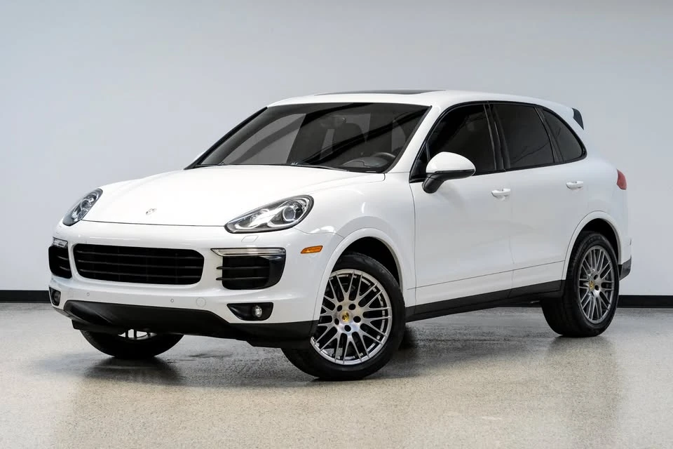2017 Porsche 958 Cayenne - Image 5 of 18