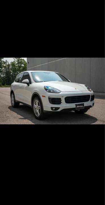 2017 Porsche 958 Cayenne - Image 2 of 6