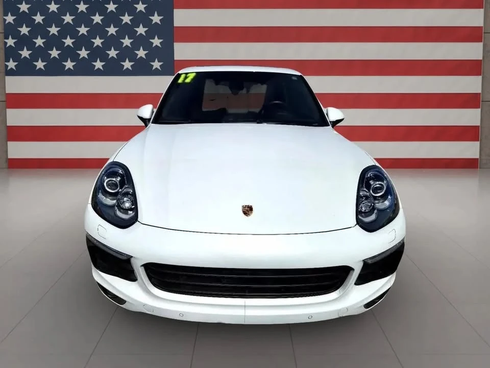 2017 Porsche 958 Cayenne - Image 14 of 19