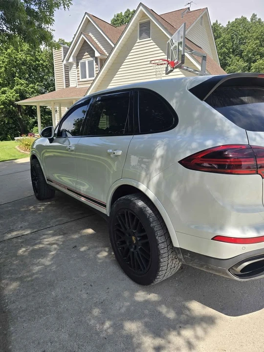 2017 Porsche 958 Cayenne - Image 7 of 7
