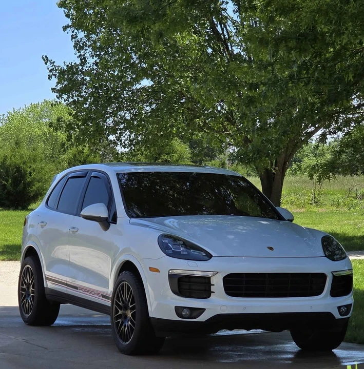 2017 Porsche 958 Cayenne - Image 5 of 7
