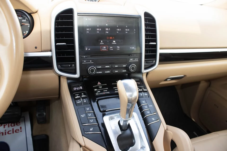 2017 Porsche 958 Cayenne - Image 20 of 20