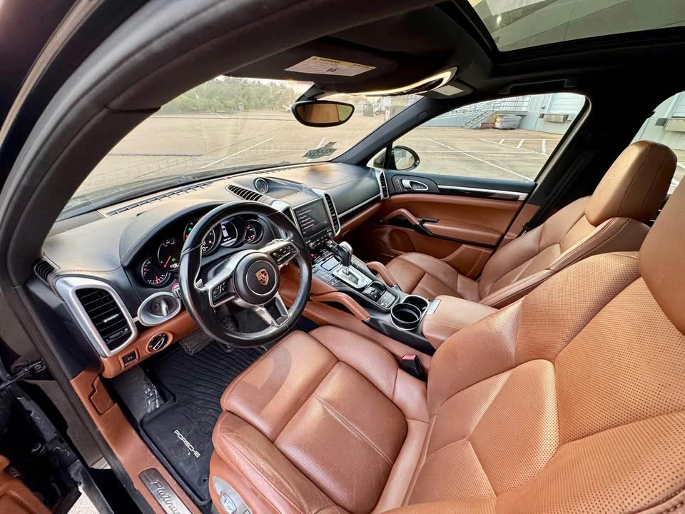2017 Porsche 958 Cayenne - Image 12 of 13