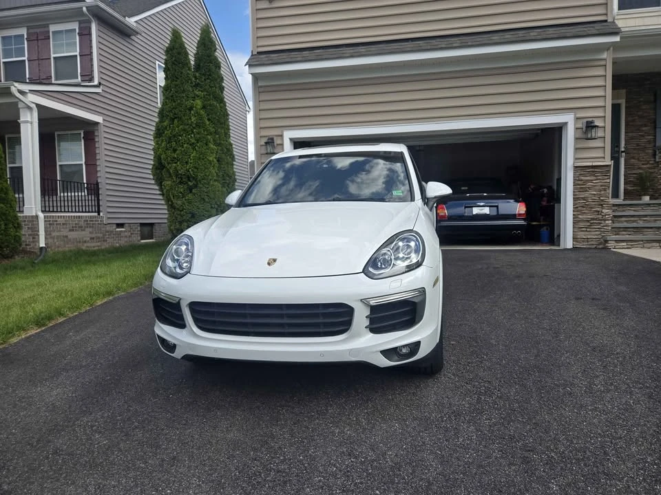 2017 Porsche 958 Cayenne - Image 2 of 13