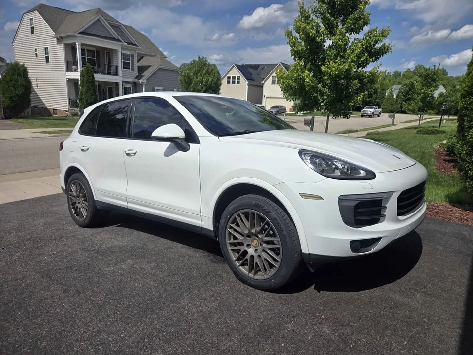 2017 Porsche 958 Cayenne - Image 3 of 13