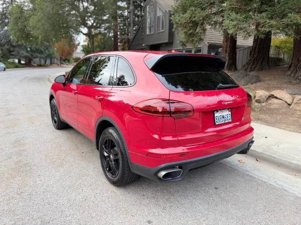 2017 Porsche 958 Cayenne - Image 4 of 12