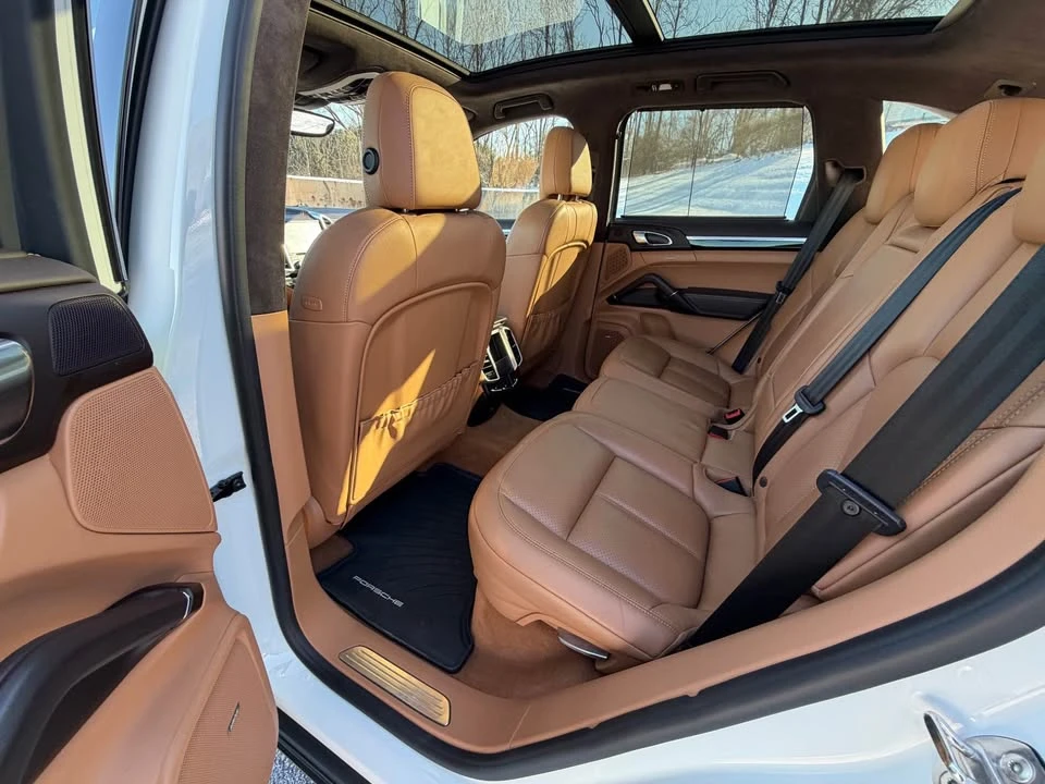 2017 Porsche 958 Cayenne Turbo - Image 14 of 16