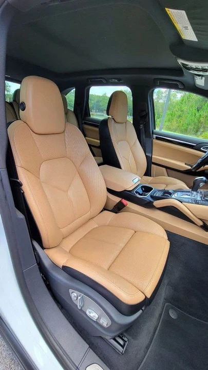 2017 Porsche 958 Cayenne - Image 5 of 10