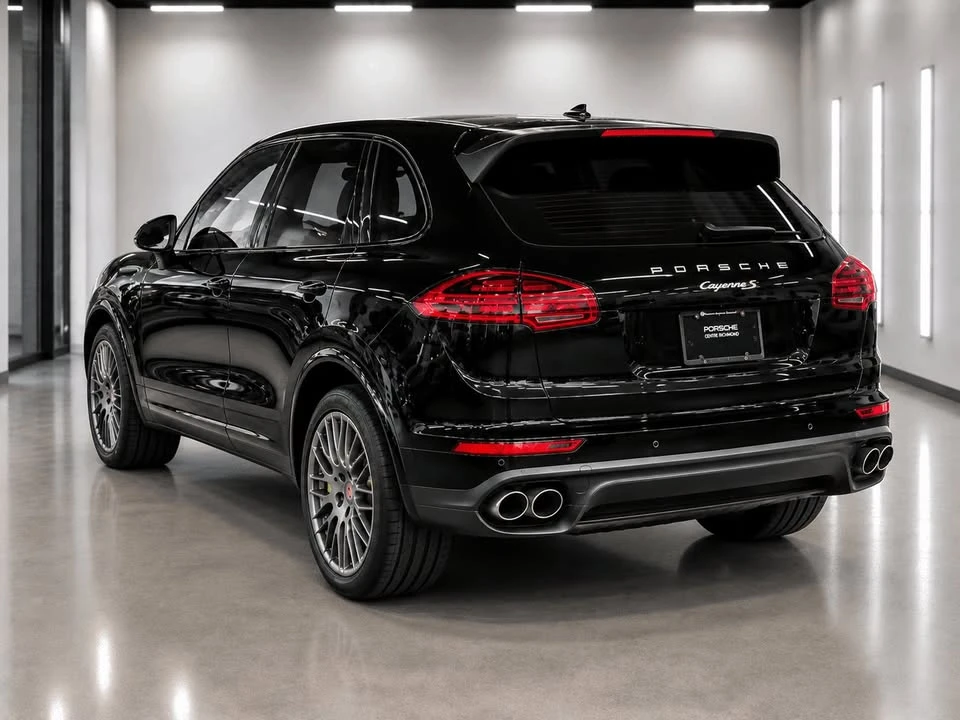 2017 Porsche 958 Cayenne - Image 2 of 18