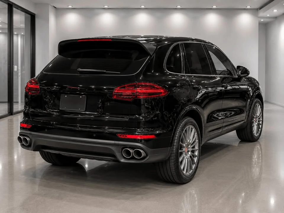 2017 Porsche 958 Cayenne - Image 4 of 18