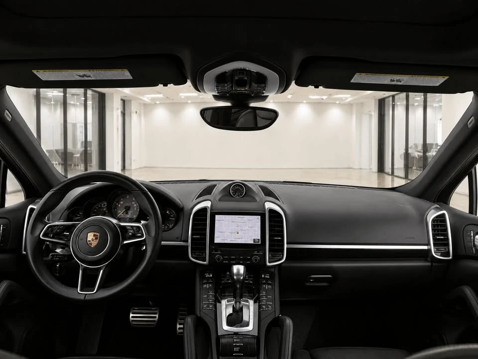 2017 Porsche 958 Cayenne - Image 9 of 18