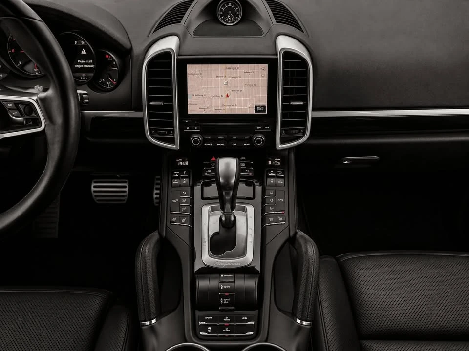 2017 Porsche 958 Cayenne - Image 15 of 18