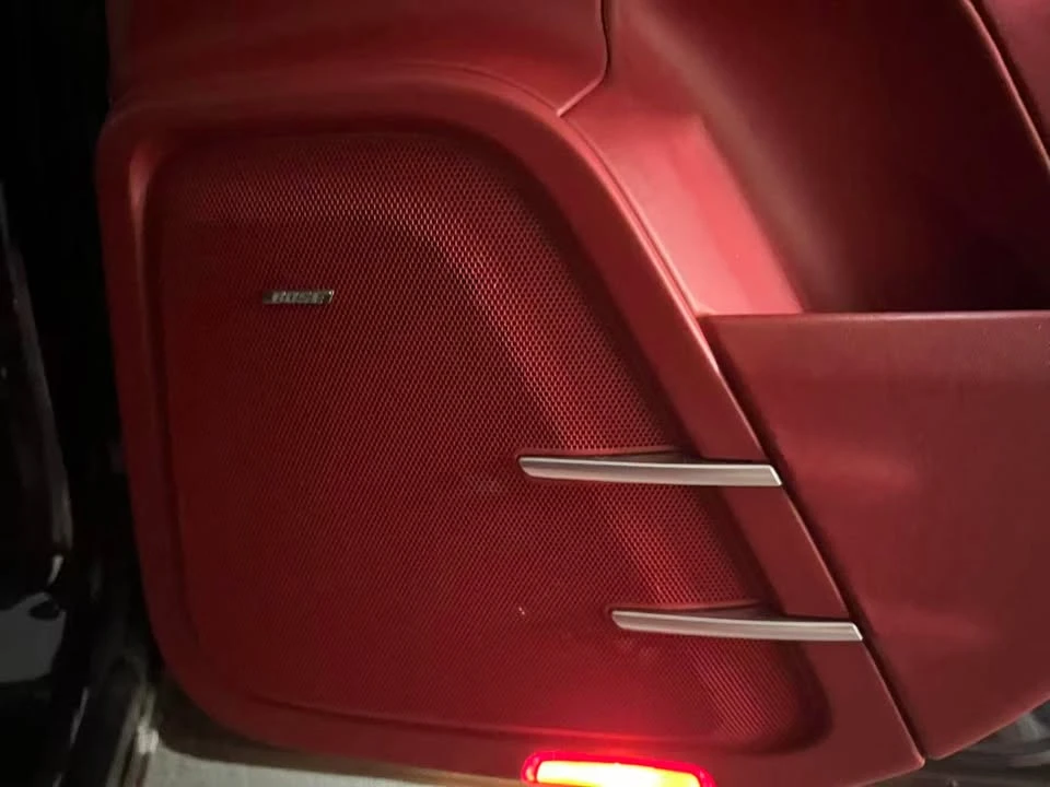 2017 Porsche 958 Cayenne - Image 9 of 14