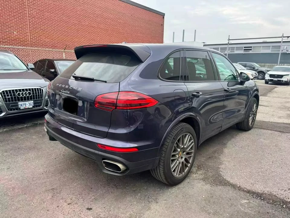 2017 Porsche 958 Cayenne - Image 13 of 14