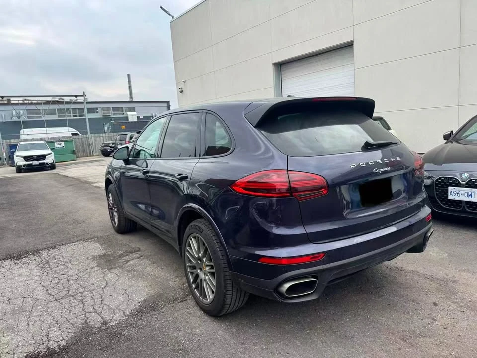 2017 Porsche 958 Cayenne - Image 12 of 14