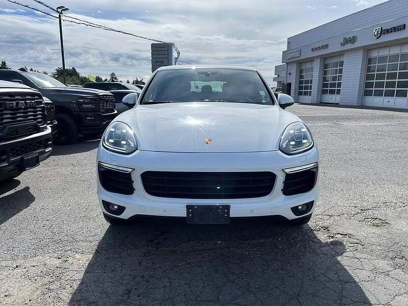 2017 Porsche 958 Cayenne - Image 2 of 7