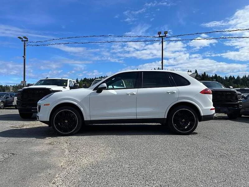 2017 Porsche 958 Cayenne - Image 3 of 7