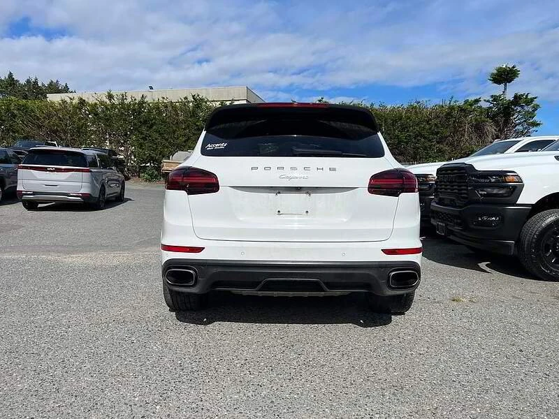 2017 Porsche 958 Cayenne - Image 5 of 7