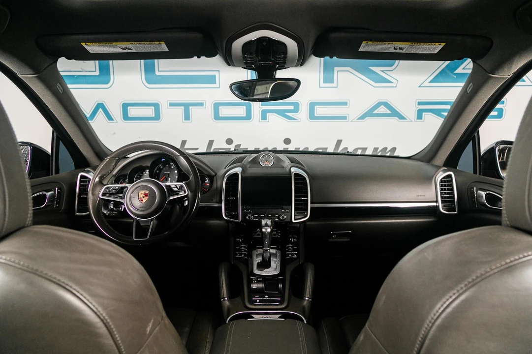 2017 Porsche 958 Cayenne - Image 10 of 31