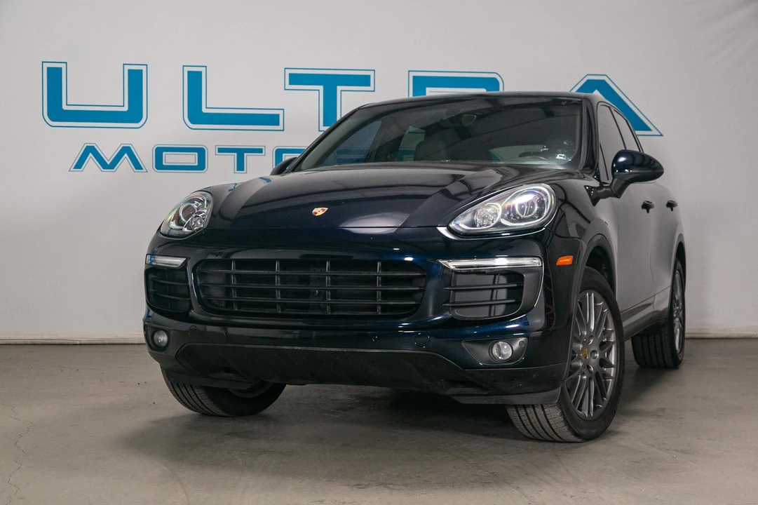 2017 Porsche 958 Cayenne - Image 3 of 31