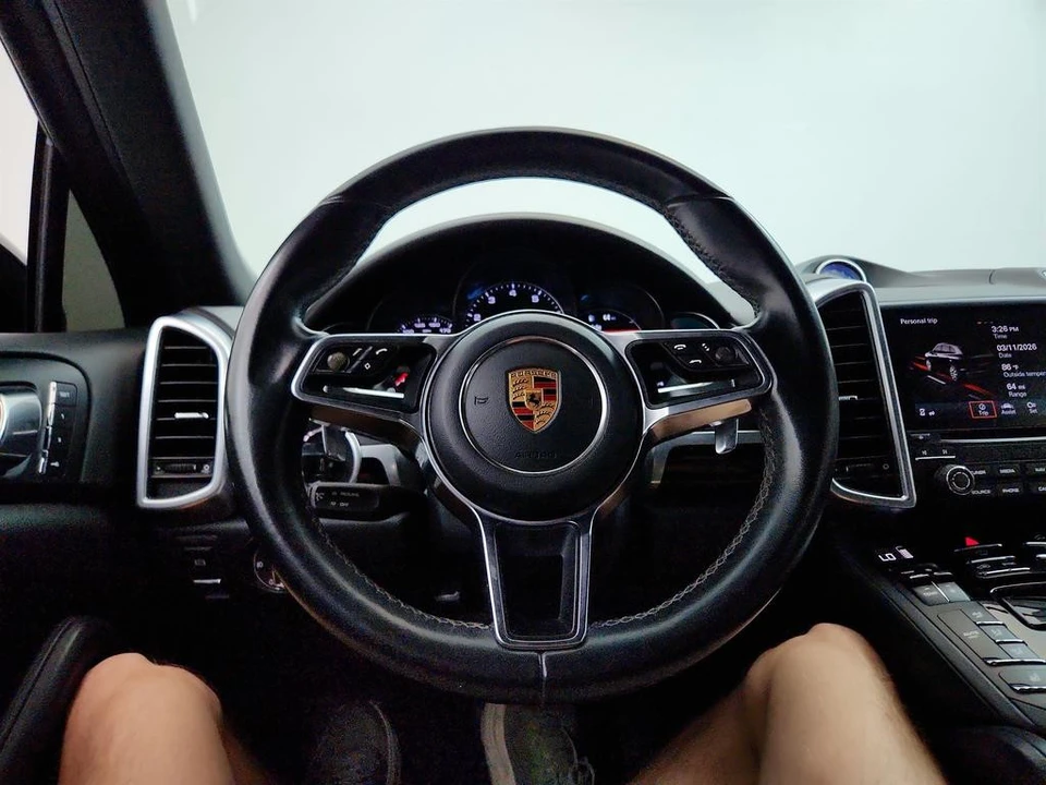 2017 Porsche 958 Cayenne - Image 16 of 21