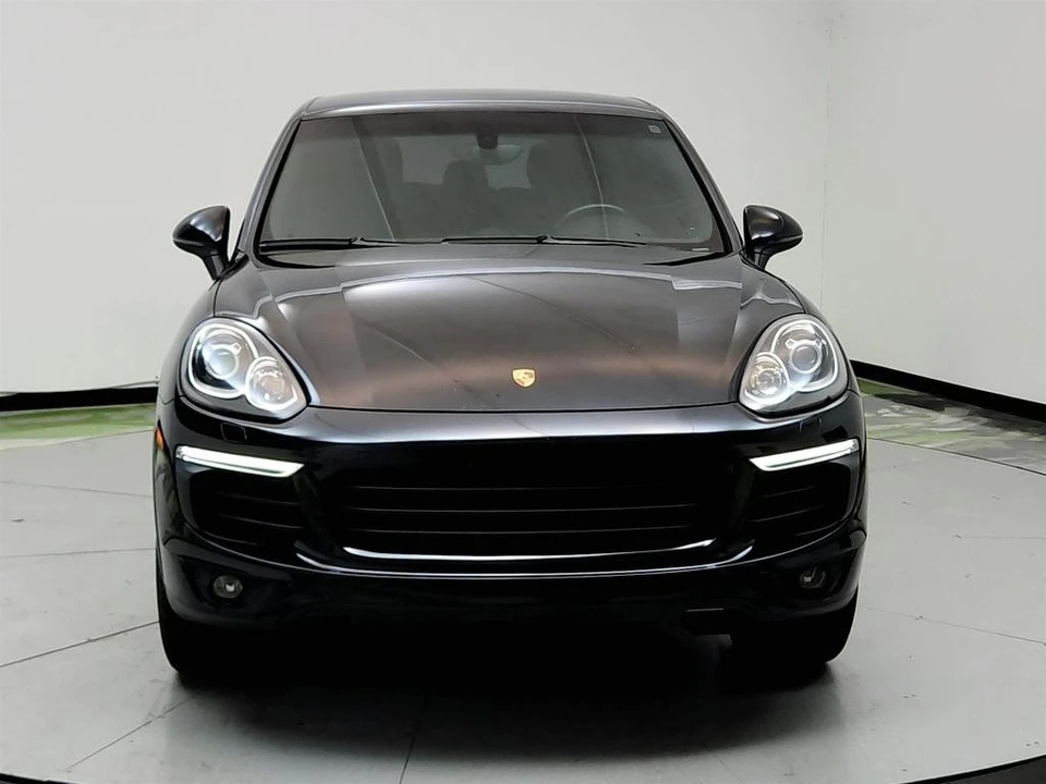 2017 Porsche 958 Cayenne - Image 2 of 21