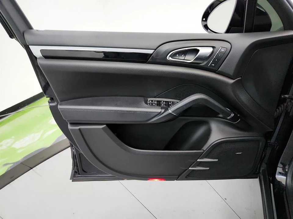 2017 Porsche 958 Cayenne - Image 21 of 21