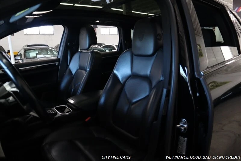 2017 Porsche 958 Cayenne - Image 30 of 31