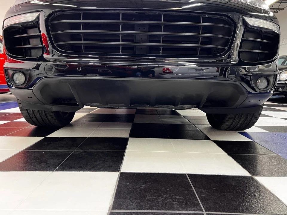 2017 Porsche 958 Cayenne - Image 7 of 31
