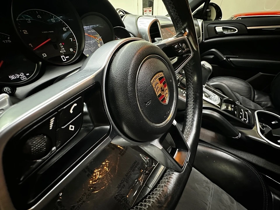2017 Porsche 958 Cayenne - Image 19 of 31