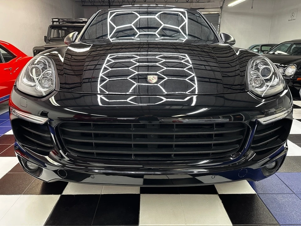 2017 Porsche 958 Cayenne - Image 4 of 31