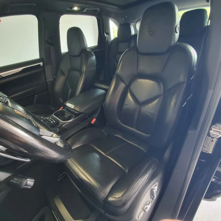 2017 Porsche 958 Cayenne - Image 13 of 18