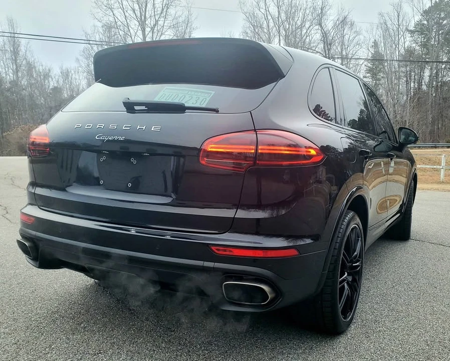 2017 Porsche 958 Cayenne - Image 4 of 18