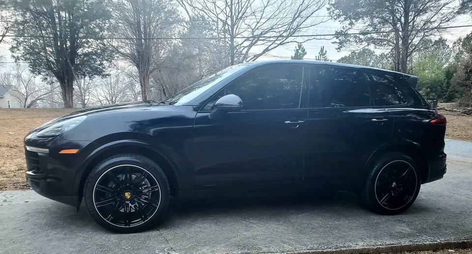 2017 Porsche 958 Cayenne - Image 2 of 18
